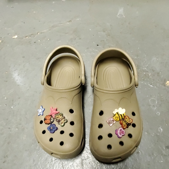 crocs size 45